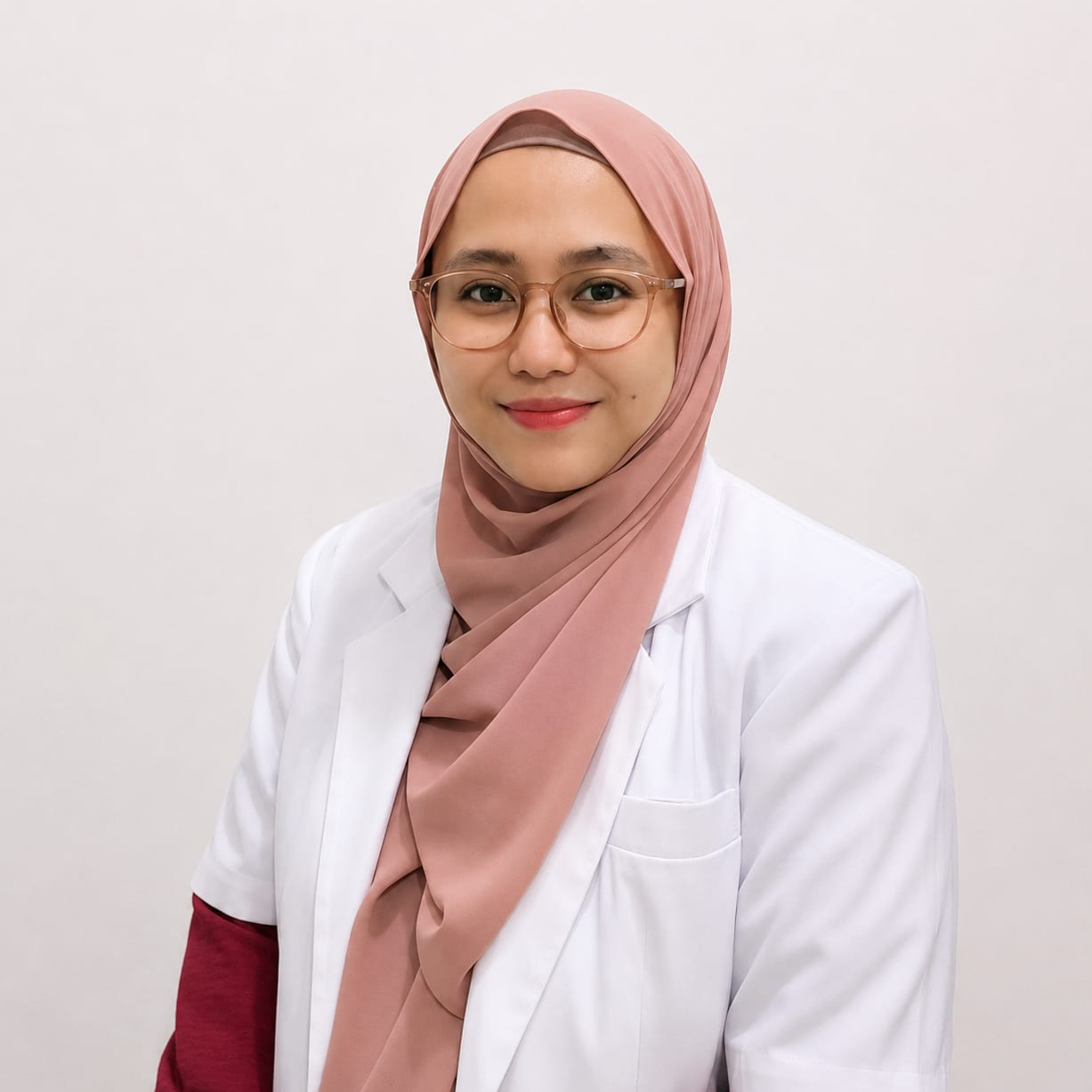 dr.Euis Komalasari 