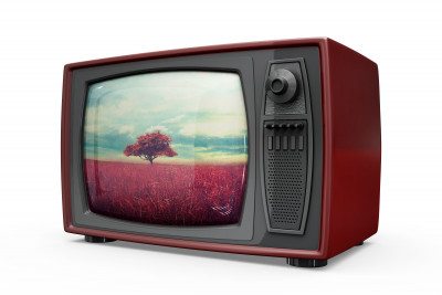 Studi: Tidur dengan TV Menyala dapat Mengganggu Kesehatan
