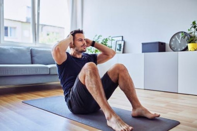 Sit-Up dan Crunch, Mana yang Lebih Baik?
