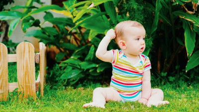 Lawan Corona, Penting Awasi Anak Kecil Anda Menyentuh Wajah