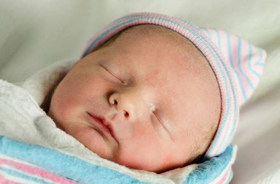 Berbeda dengan Prematur, Mengenal Penyebab Bayi Lahir Dismatur