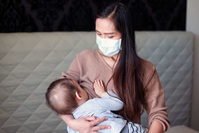 Panduan Memberikan ASI Bagi Ibu dengan Positif Covid-19