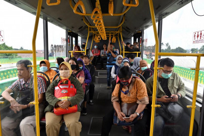 Cegah Penyebaran Corona, Perhatikan 7 Langkah Berikut Saat Naik Transportasi Umum