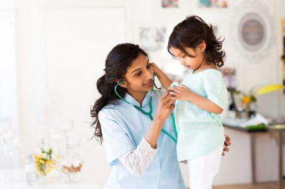 Tips Memilih Dokter Untuk Anak