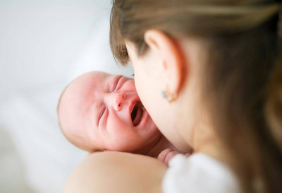 Cara Ampuh Atasi Bayi Mogok Menyusu