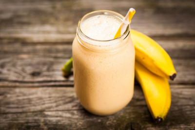 Bolehkah Konsumsi Susu dan Pisang Bersamaan?