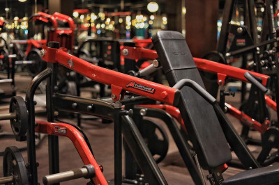 Mencoba Nge-Gym Saat Puasa? Ini yang Harus Diperhatikan agar Latihan Tetap Maksimal