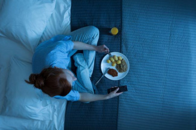 Sulit Tidur? Coba Konsumsi 5 Makanan Sehat Berikut Ini