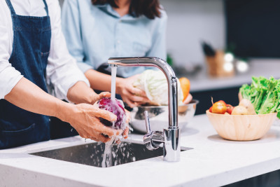 Cara Membersihkan Bahan Makanan saat Pandemi Corona
