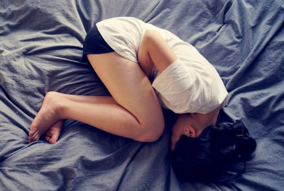 Yoga dan Jogging Bisa Jadi Solusi Kurangi Kram Saat Menstruasi