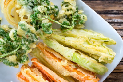 Tidak Hanya Mengurangi Nutrisi, Ini Bahaya Menggoreng Sayuran