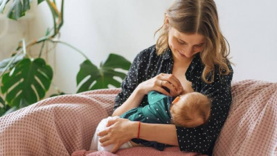 Cara Melancarkan ASI bagi Ibu Menyusui agar Bayi Tetap Sehat