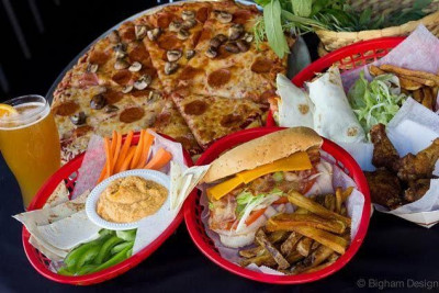 Makanan Pemicu Kanker yang Perlu Dibatasi dan Waspadai
