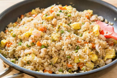 Nasi Goreng, Makanan Berminyak Tinggi yang Wajib Diwaspadai