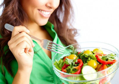Mood Anda Menurun? Coba Tingkatkan dengan Konsumsi Makanan Ini