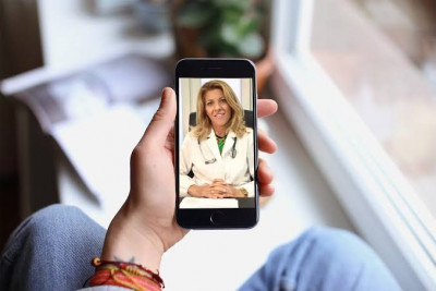 Konsultasi lewat Video Call Efektif Cegah Penularan Corona