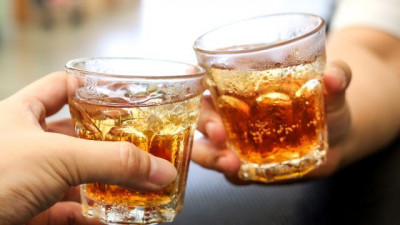 Berapa Banyak Konsumsi Alkohol yang Bisa Melemahkan Sistem Kekebalan Tubuh