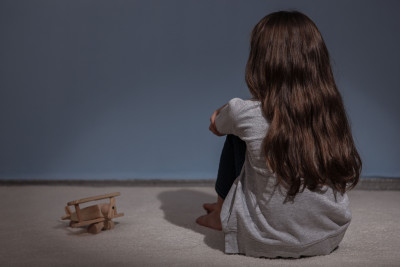 KENALI GEJALA LOST CHILD SYNDROME: SENGAJA MENUTUP DIRI DAN MENJAUH
