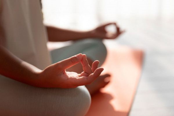 tips mindfulness di tahun baru, mindfulness, pengertian mindfulness, tips mindfulness, yesdok, konsultasi, videocalldokter, 24jam