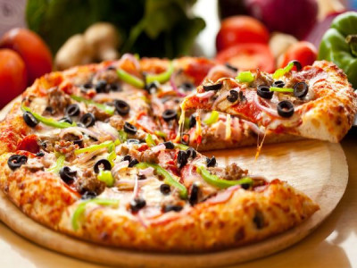 Awas! 5 Makanan Ini Bisa Sebabkan Penurunan Fungsi Otak
