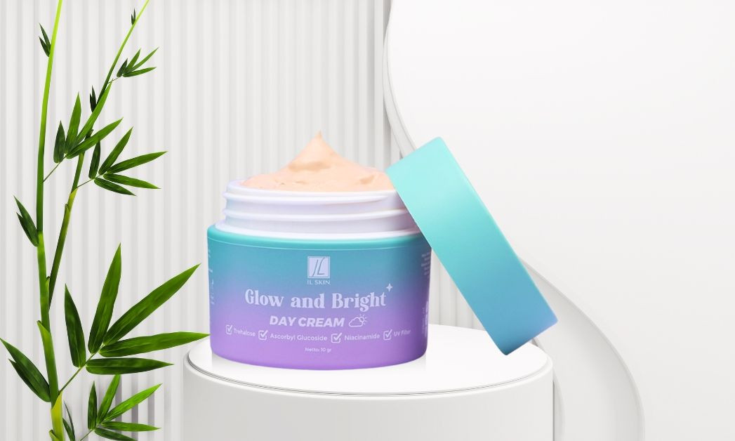 YesdokxILSkin, Let’sMakeThingsGlow, glow and bright, kulit sensitif, pelembab kulit sensitif, kulit berjerawat, sunburn, face serum, day cream, skincare IL Skin, yesdok, konsultasi, videocalldokter, 24jam