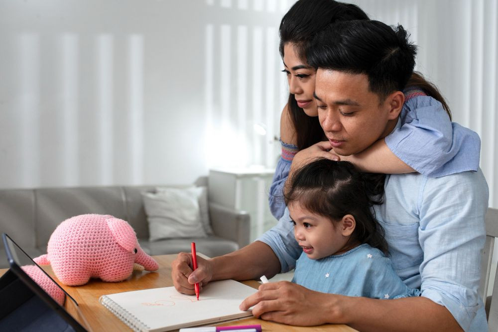 hubungan dengan anak, tips membangun hubungan dengan anak, bonding anak, bonding anak dan orangtua, yesdok, videocalldokter, konsultasi, 24jam