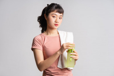 INGIN LANGSING? SIMAK 5 MINUMAN PENGENCER LEMAK INI YUK