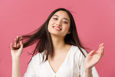 7 TIPS MEMANJANGKAN RAMBUT DENGAN CEPAT, SIMAK YUK!