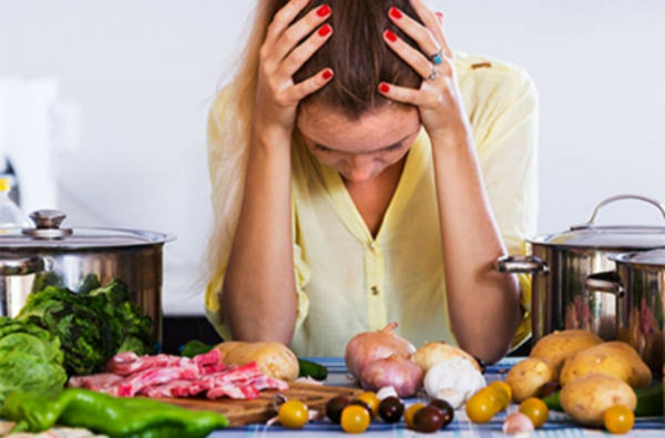 Makanan Terbaik dan Terburuk saat Migrain Tiba