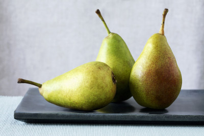 Apa Saja Manfaat Makan Buah Pir?