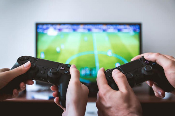 5 Manfaat Kesehatan yang Diperoleh dari Bermain Video Game