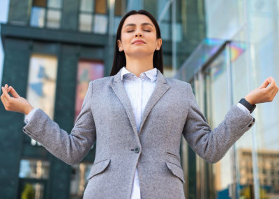 WUJUDKAN IMPIAN DENGAN LAW OF ATTRACTION, SIMAK 5 CARANYA YUK