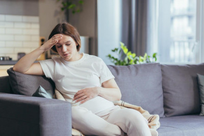Gejala Hiperemesis Gravidarum, Waspadai Yuk