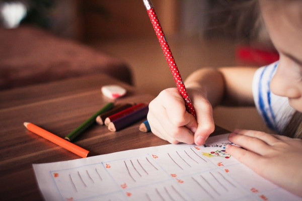 Anti Cemas Jalani Pengalaman Pertama Anak Bersekolah