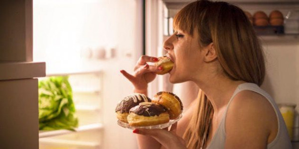 Tips Kontrol Nafsu Makan tak Terkontrol