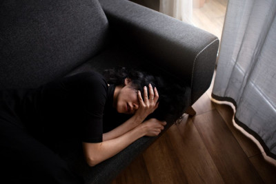 APA ITU DISTIMIA (DEPRESI KRONIS) ? SIMAK PENJELASANNYA YUK