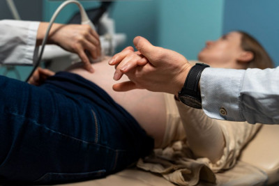 APA ITU PREEKLAMPSIA? SIMAK 6 PENYEBABNYA YUK