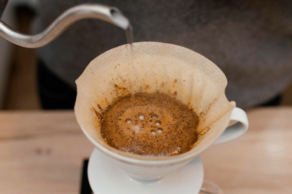 ampas kopi, manfaat ampas kopi, manfaat ampas kopi untuk wajah, ampas kopi untuk wajah, kandungan ampas kopi, kegunaan ampas kopi, masker ampas kopi, fungsi ampas kopi, yesdok