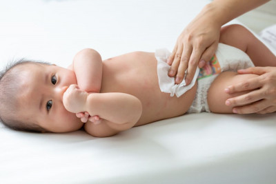 6 CARA RAWAT TALI PUSAR BAYI BARU LAHIR YUK!