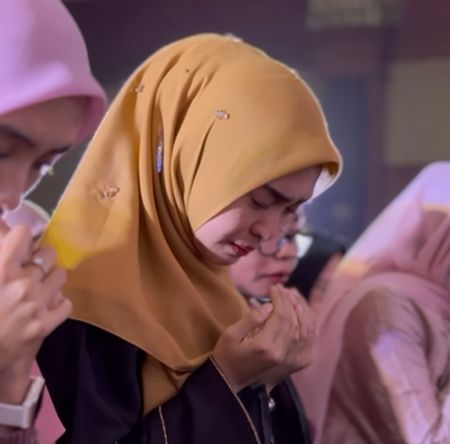 ria ricis cerai, ria ricis, ria ricis dan teuku ryan, berita ria ricis hari ini, akibat jarang berhubungan intim bagi wanita, dampak jarang berhubungan intim, efek jarang berhubungan intim, yesdok