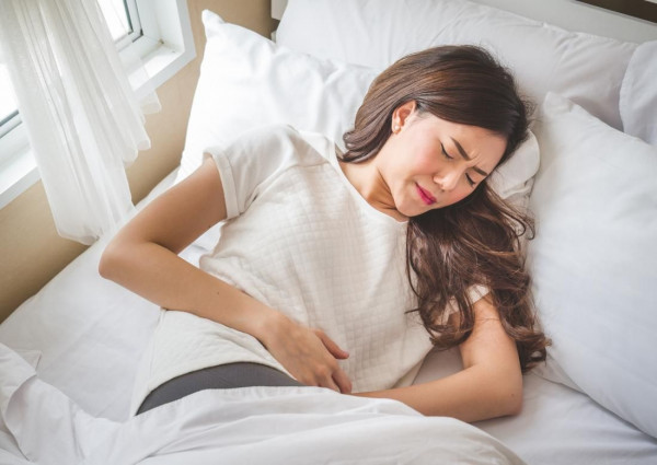 Makanan Ini Bisa Bantu Redakan Beragam Gejala Saat Menstruasi