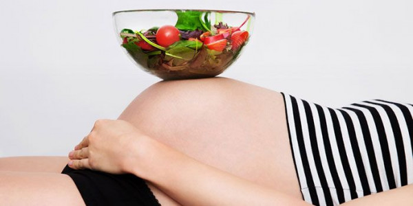 Fakta Kehamilan Bagi Si Vegetarian