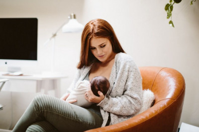 Langkah Sederhana Agar Ibu dapat Menyusui dan Bekerja secara Optimal