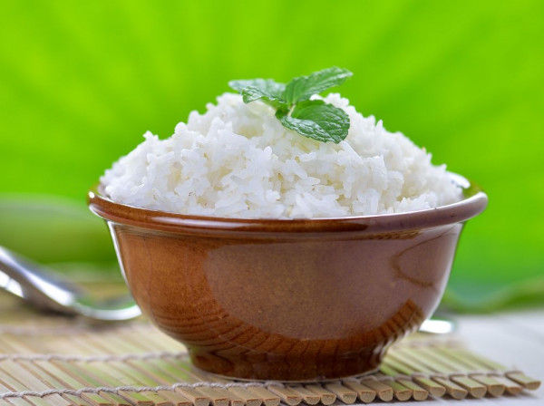 berapa sendok nasi untuk diet, nasi yang dingin, kandungan gula nasi, diabetes, nasi dingin, apakah nasi dingin sehat, khasiat nasi dingin, manfaat nasi dingin, mitos nasi, fakta nasi, yesdok