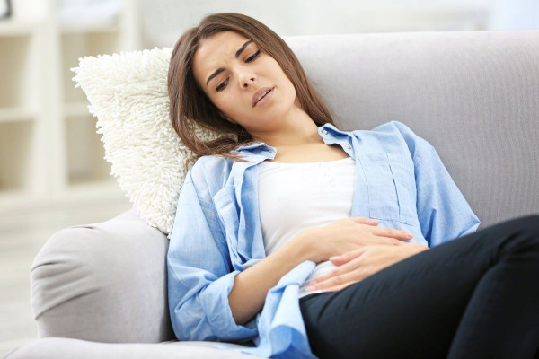 Lakukan Hal Ini untuk Redakan Kram Menstruasi