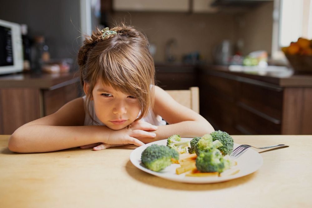 Picky eater pada anak, picky eater, tips atasi picky eater,  yesdok, konsultasi, videocalldokter, 24jam.