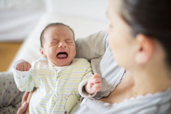 Mengatasi Baby Blues Pasca Melahirkan
