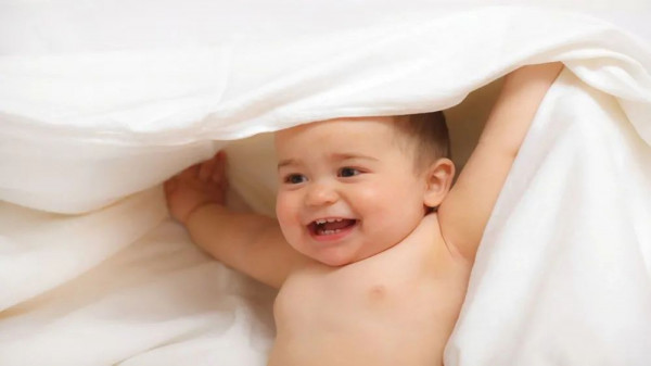 Refleks yang Wajib Dimiliki Bayi Baru Lahir