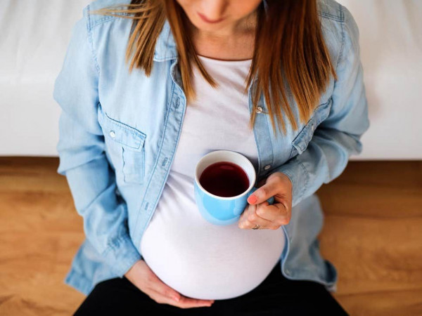 Bolehkah Perempuan Hamil Meminum Kopi?