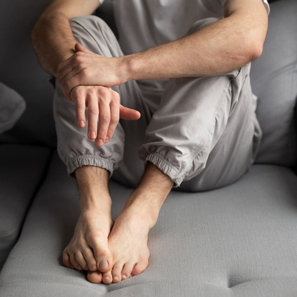asam urat pada kaki, asam urat karena apa, asam urat penyebab, asam urat gejala, asam urat bengkak, hallux valgus, bunion, yesdok